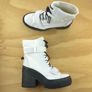 Converse Chuck Taylor All Star GR82 Heel Boots Sz